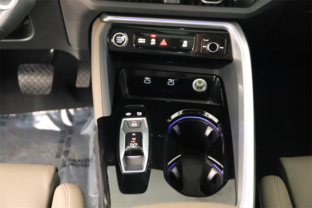 Certified 2025 Audi Q5 Prestige image 21