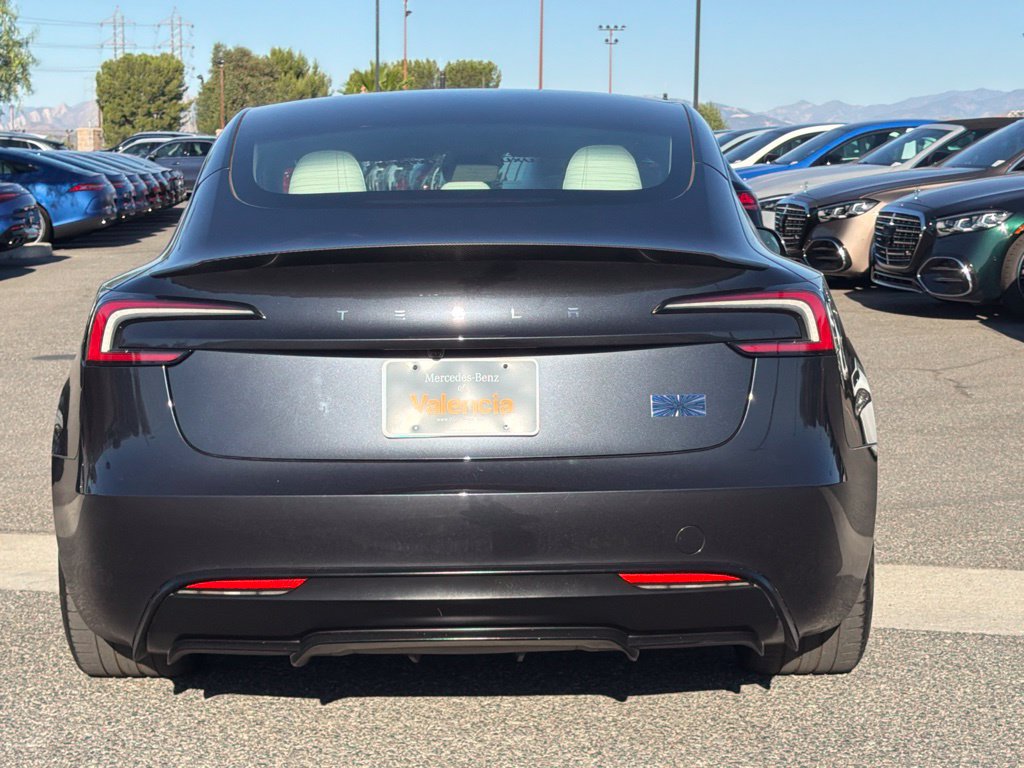 Used 2024 Tesla Model 3 Performance AWD/4WD image 9