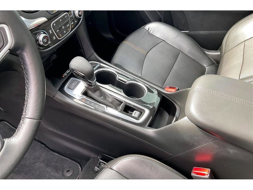 Used 2023 Chevrolet Equinox Premier AWD/4WD image 19