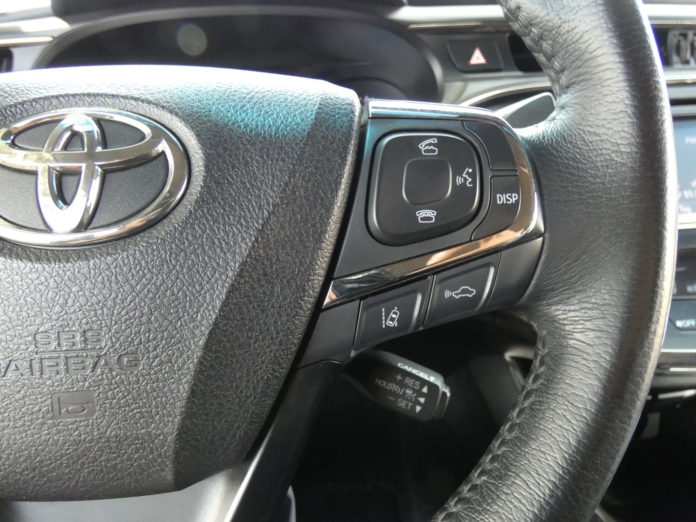 Used 2018 Toyota Avalon XLE image 65