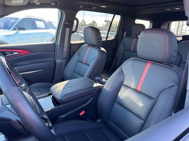 Used 2024 Chevrolet Traverse RS w/ LPO, Floor Liner Package image 8