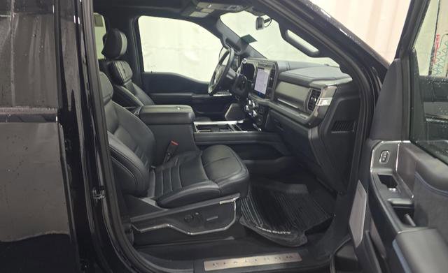 Used 2025 Ford F250 Platinum image 6