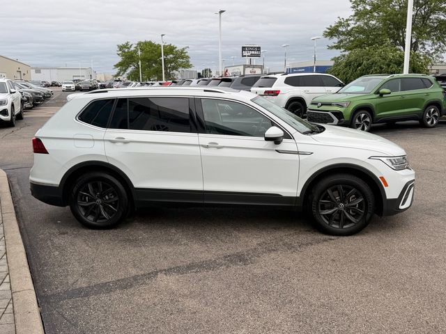 Certified 2024 Volkswagen Tiguan SE AWD/4WD image 6