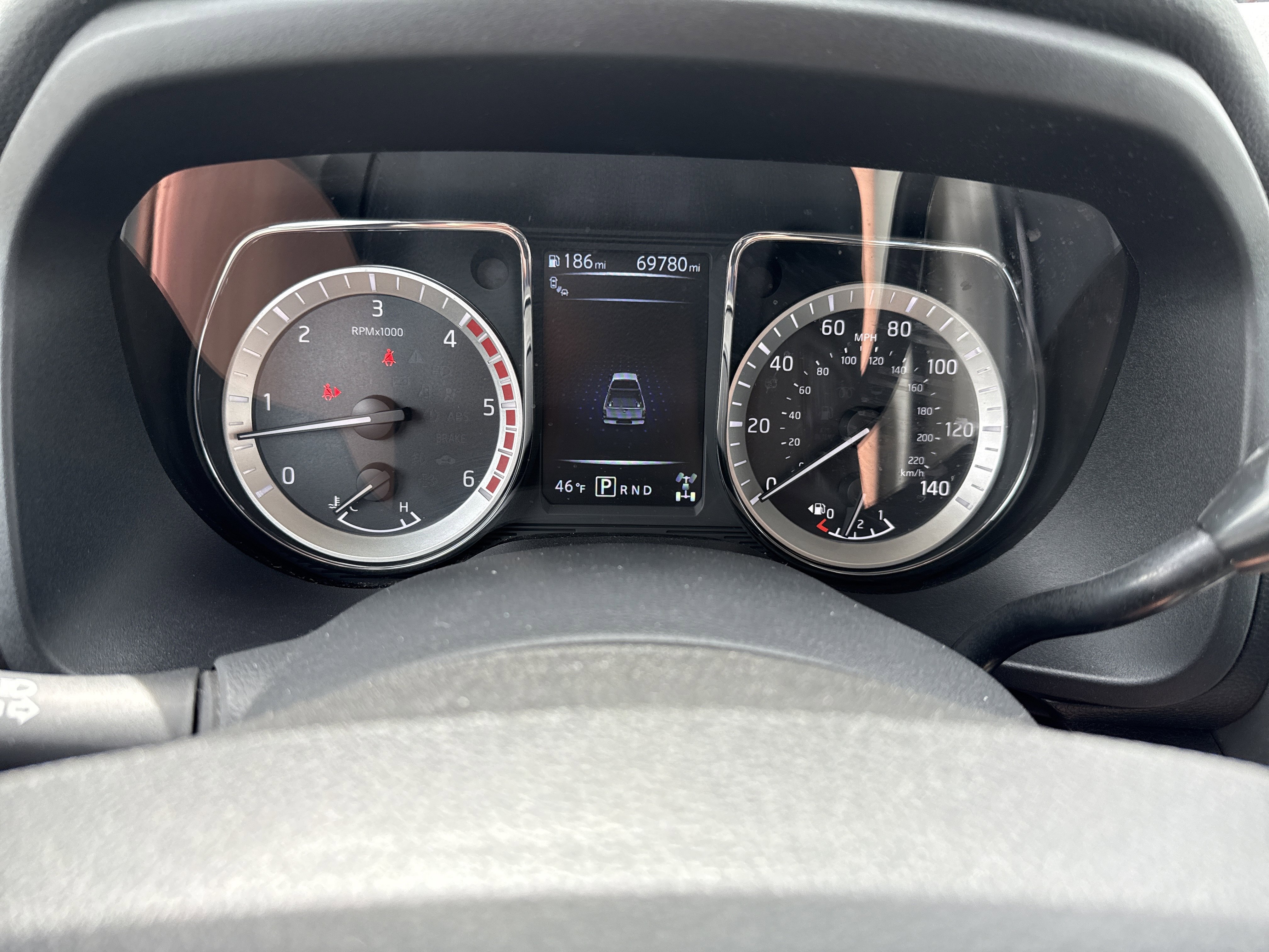Used 2018 Nissan Titan SV w/ SV Convenience Package AWD/4WD image 20