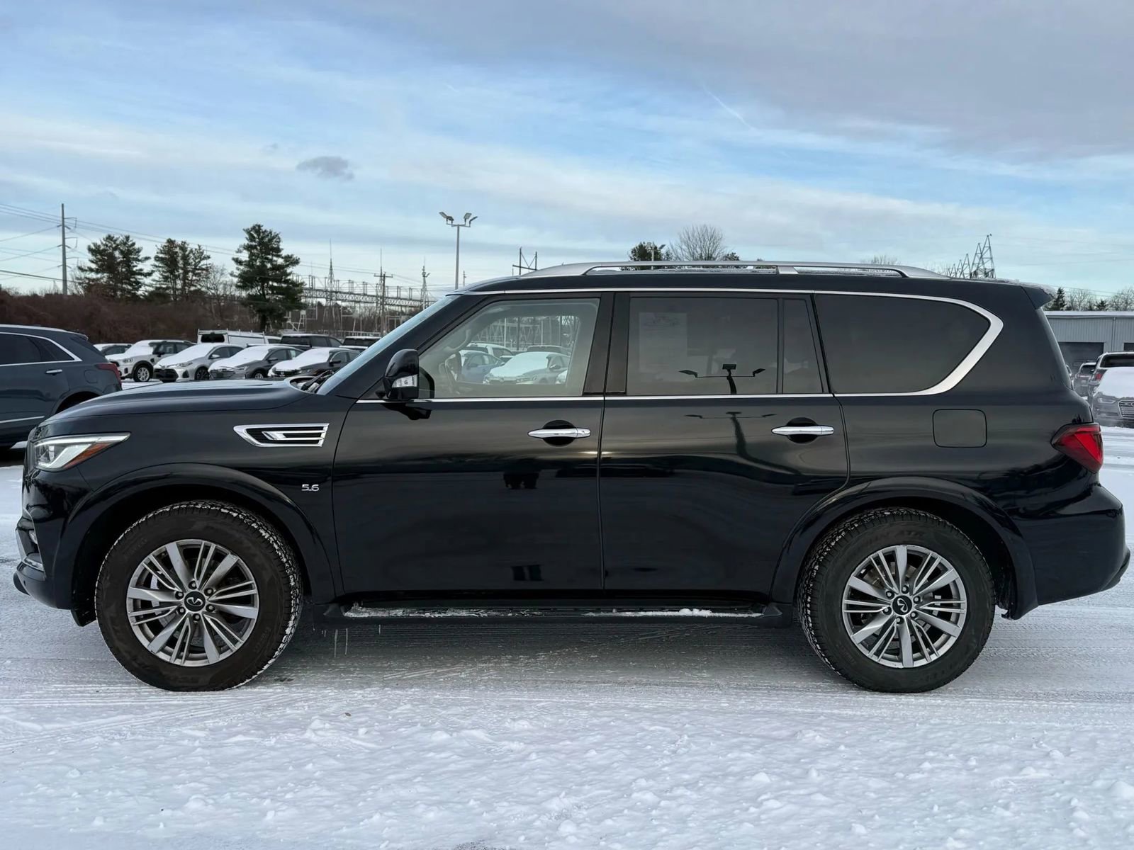 Used 2019 INFINITI QX80 Luxe w/ Proassist Package image 8