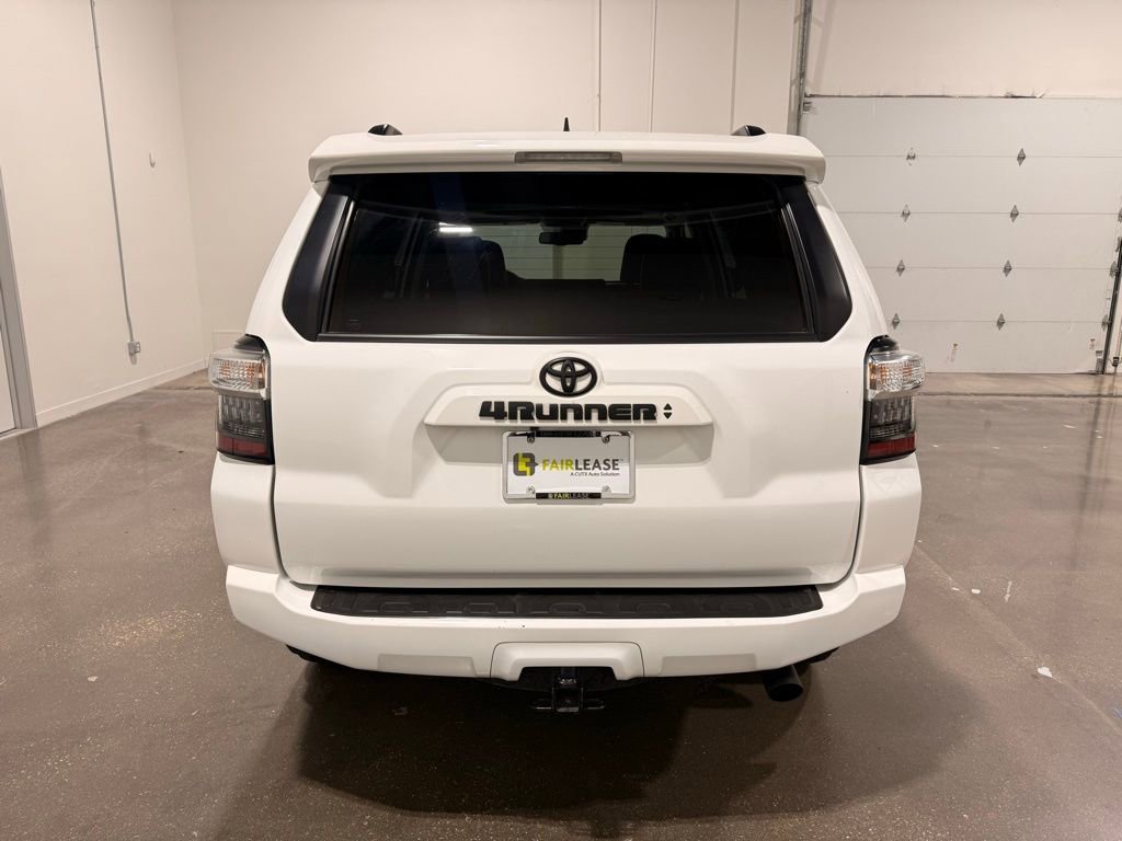 Used 2022 Toyota 4Runner SR5 Premium w/ Moonroof Package image 6