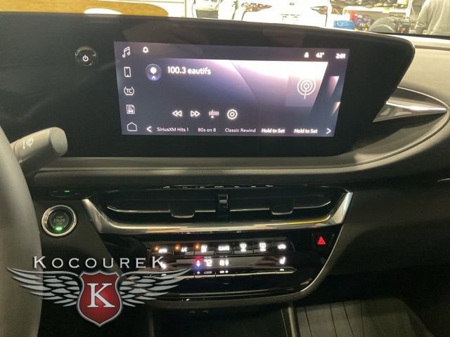 Used 2024 Buick Envista Avenir image 16