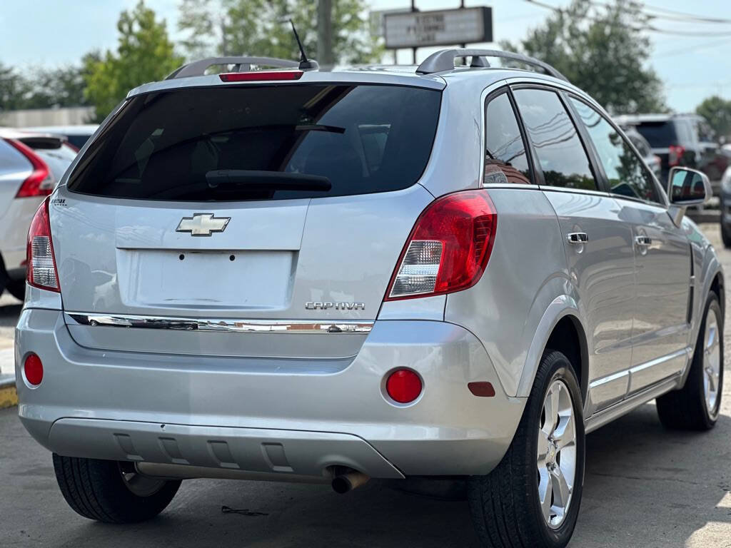 Used 2014 Chevrolet Captiva Sport LT FWD image 6