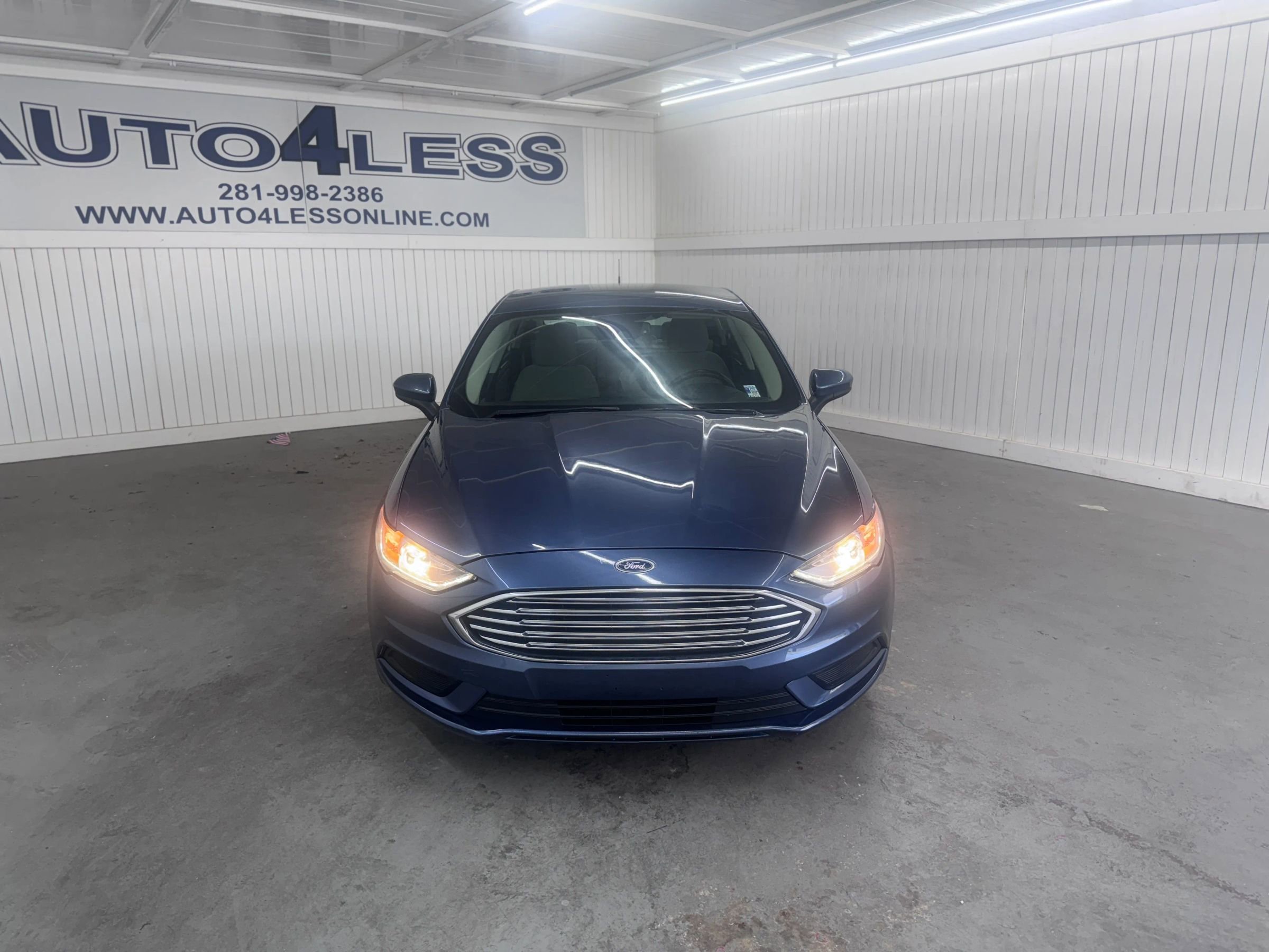 Used 2019 Ford Fusion S image 2