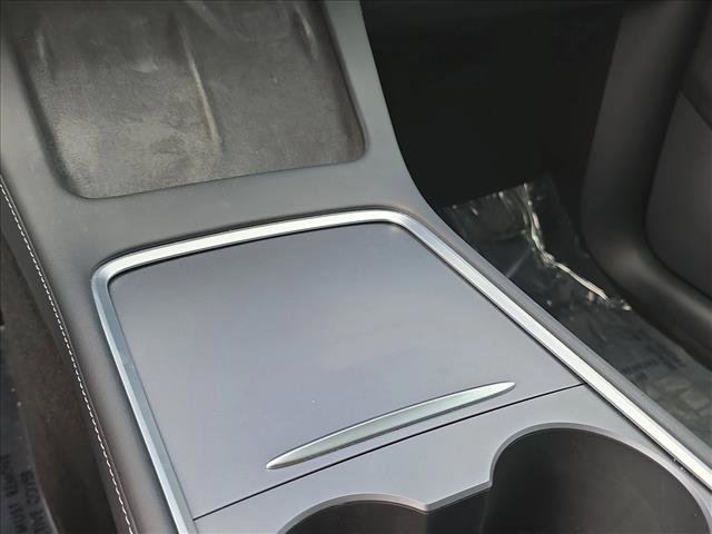Used 2024 Tesla Model Y Long Range image 14