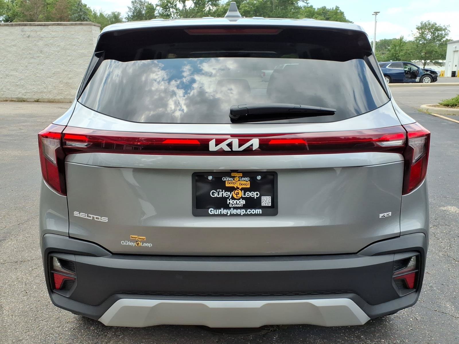 Used 2026 Kia Seltos LX AWD/4WD image 9