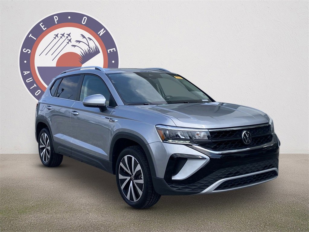Certified 2024 Volkswagen Taos SE
