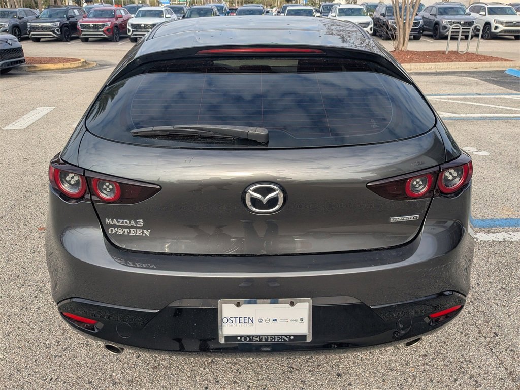 Used 2020 MAZDA MAZDA3 Hatchback image 11