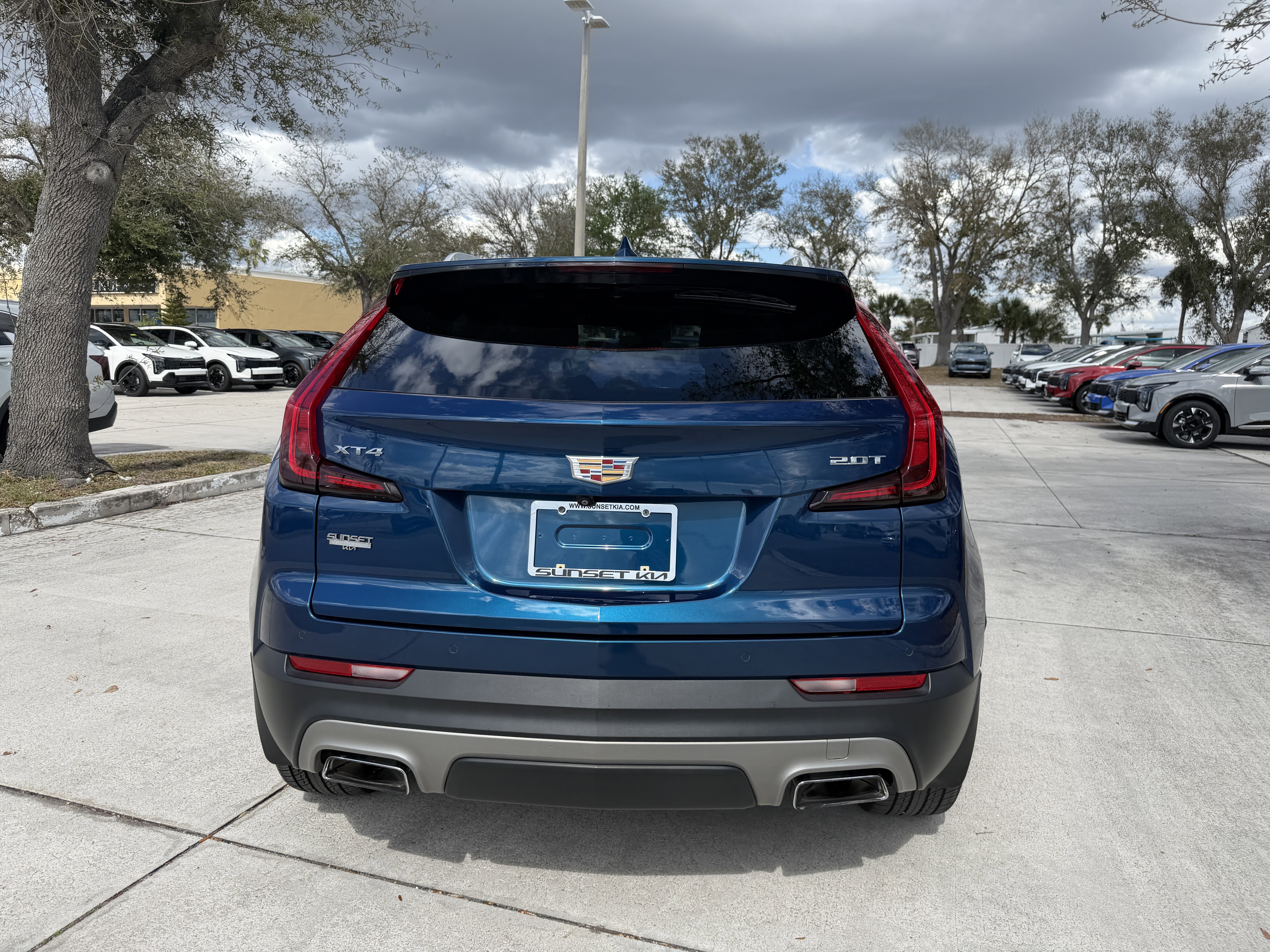 Used 2019 Cadillac XT4 Premium Luxury w/ Driver Assist Package image 5