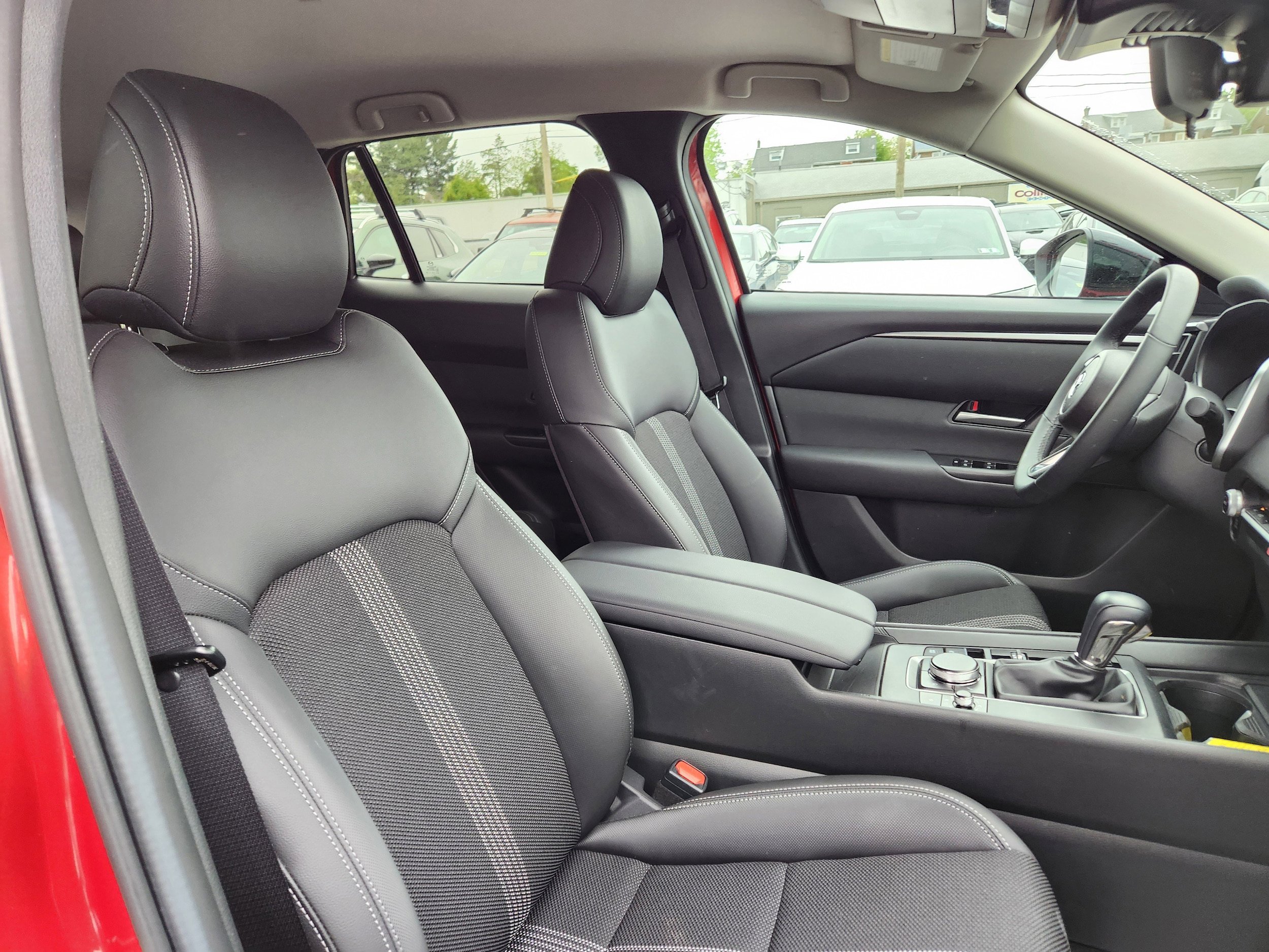Certified 2025 MAZDA CX-50 AWD 2.5 S w/ Accent Package image 16