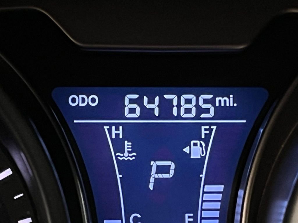 Used 2012 Hyundai Veloster w/ Style Pkg image 19