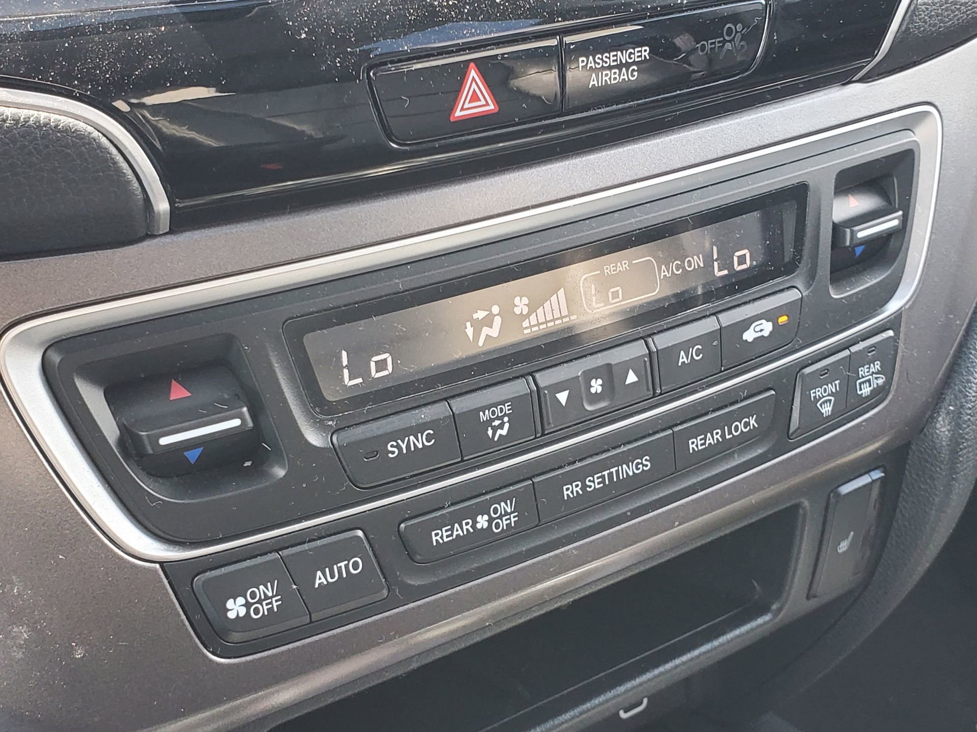 Used 2022 Honda Pilot Special Edition image 32