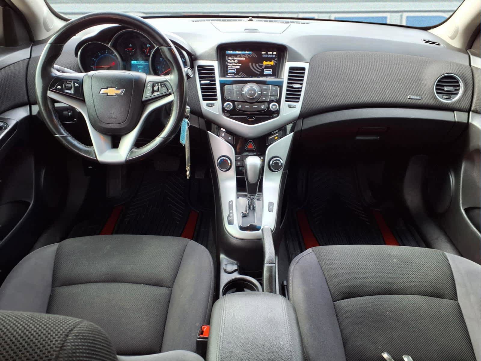 Used 2014 Chevrolet Cruze LT FWD image 10