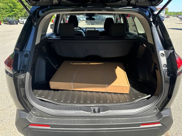 New 2026 Toyota RAV4 LE AWD/4WD image 9