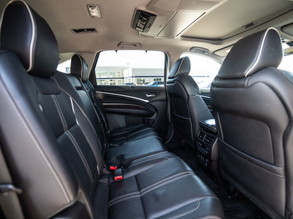 Certified 2018 Acura MDX w/ Advance & Entertainment image 41