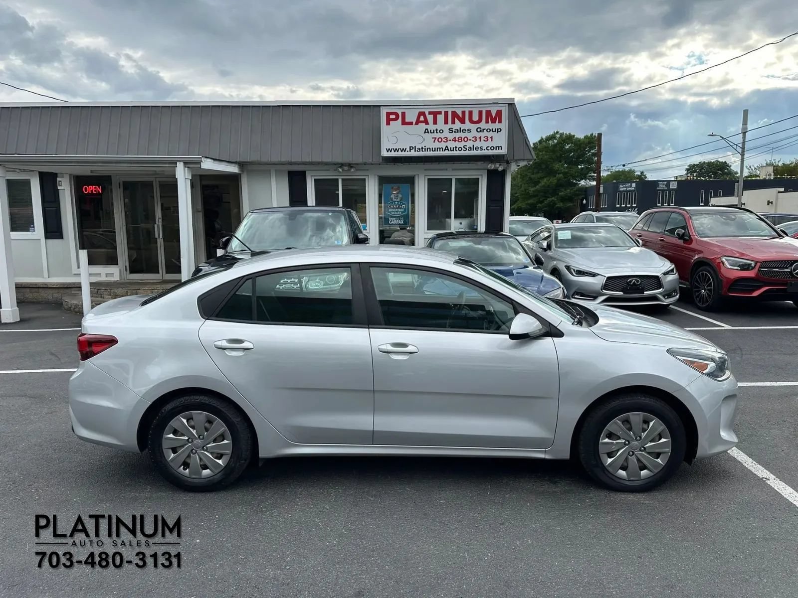 Used 2019 Kia Rio S FWD image 2