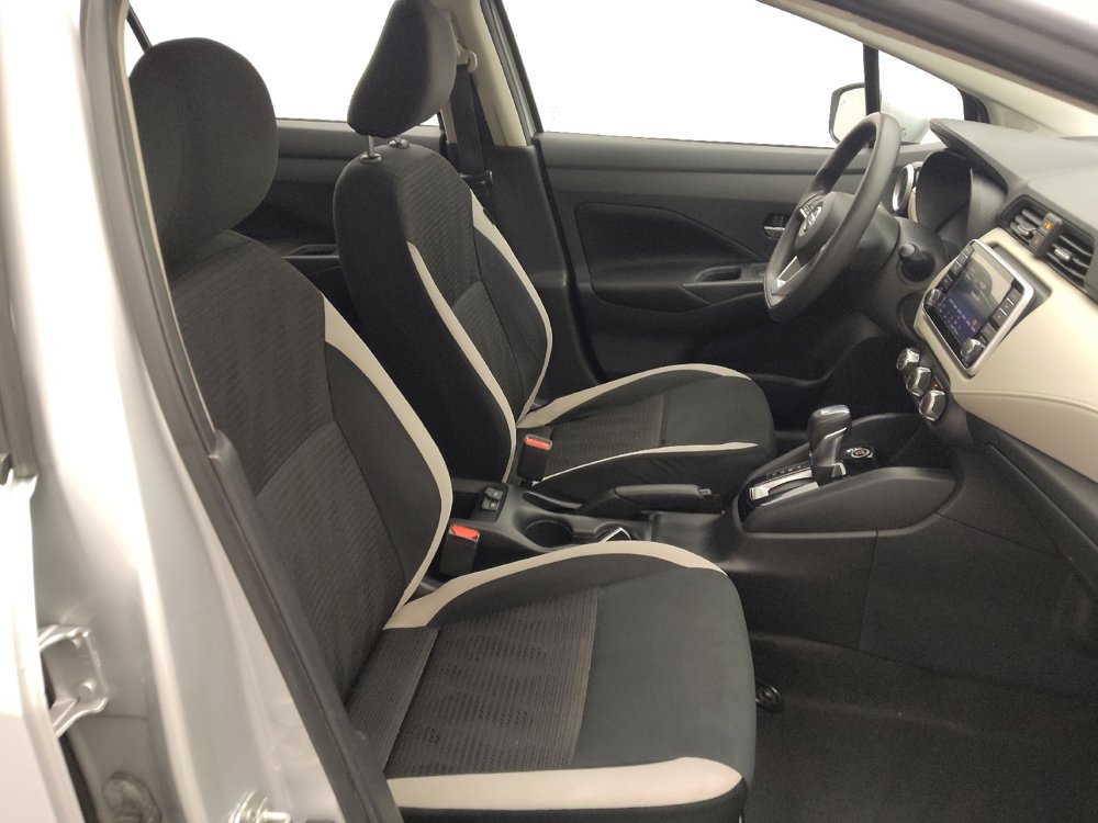 Used 2021 Nissan Versa SV image 21