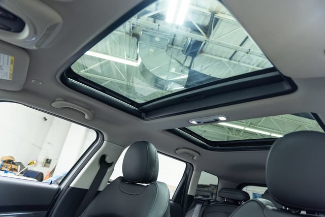 Used 2020 MINI Cooper Clubman S AWD/4WD image 13
