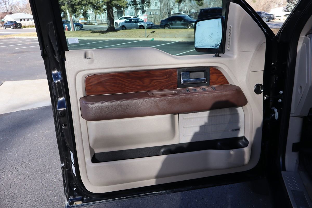 Used 2009 Ford F150 Platinum image 24