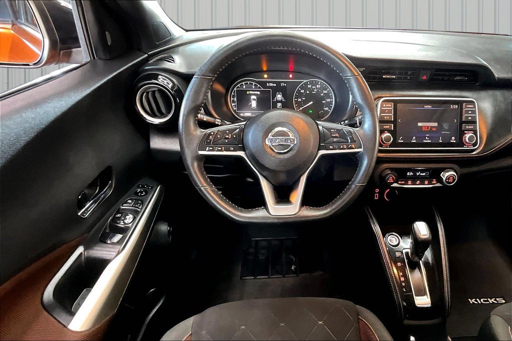 Used 2020 Nissan Kicks SR w/ Exterior Package FWD image 8