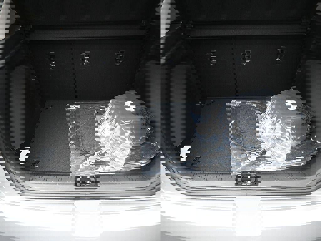 New 2026 Hyundai Venue SEL image 31