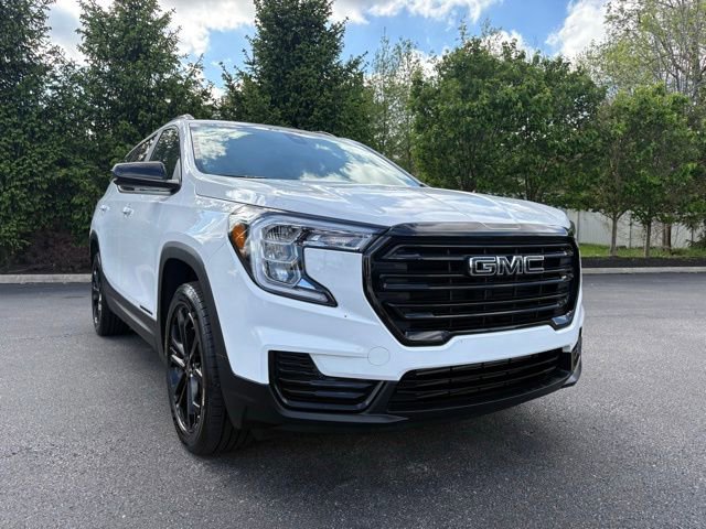 Used 2022 GMC Terrain SLE w/ Driver Convenience Package AWD/4WD image 11