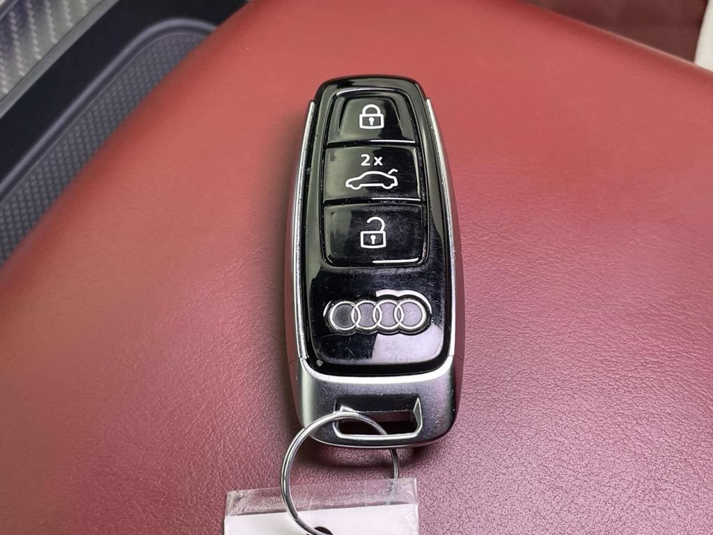 Used 2025 Audi SQ8 Premium Plus w/ 23" Wheel Package AWD/4WD image 45
