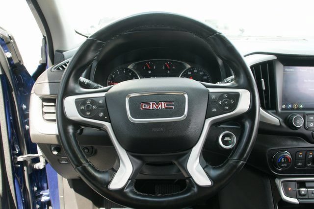Used 2023 GMC Terrain SLT FWD image 16
