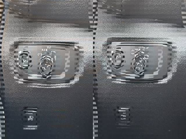 Used 2021 Chevrolet Blazer LT AWD/4WD image 21