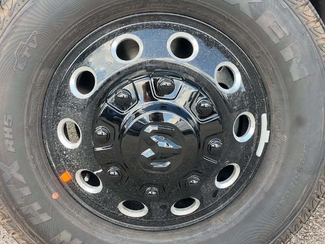 New 2027 RAM 3500 Big Horn AWD/4WD image 9
