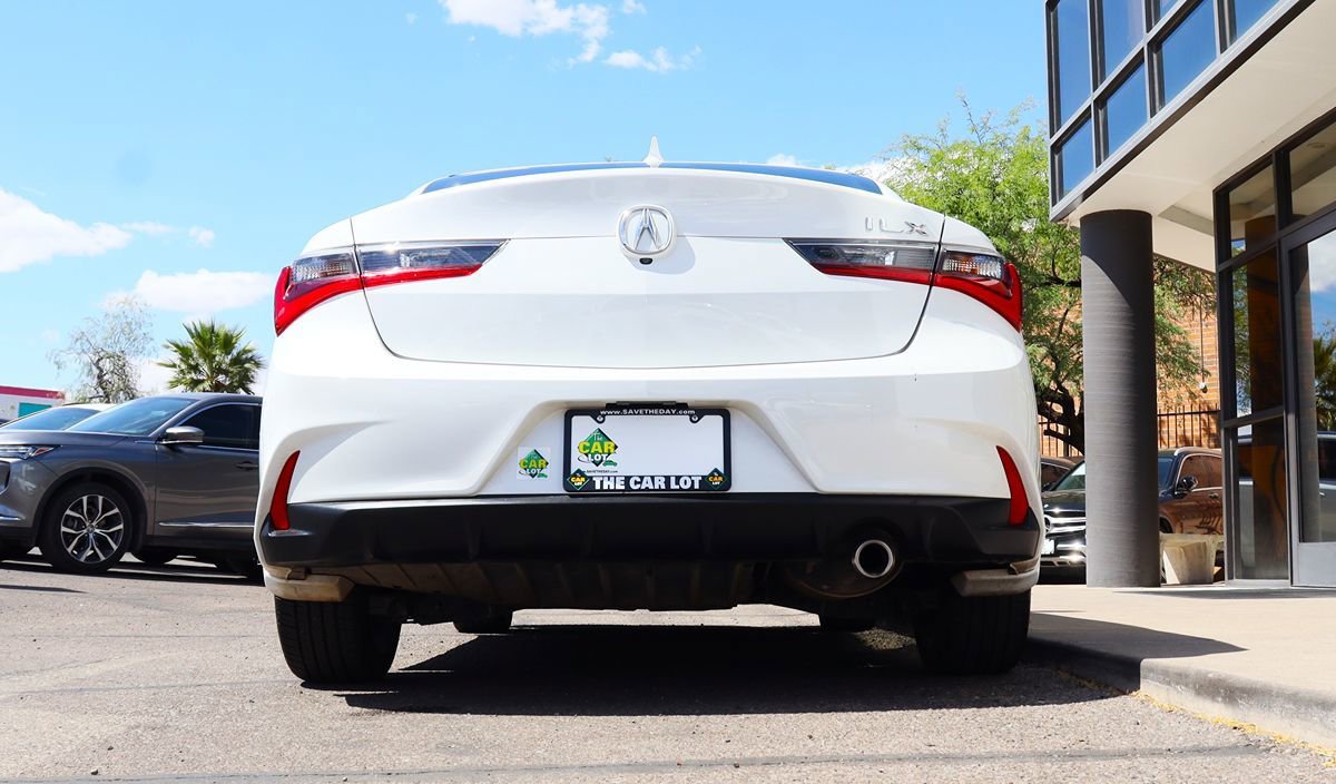 Used 2019 Acura ILX w/ Premium Package FWD image 12