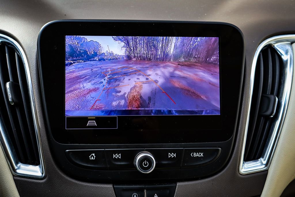 Used 2024 Chevrolet Malibu LT image 33