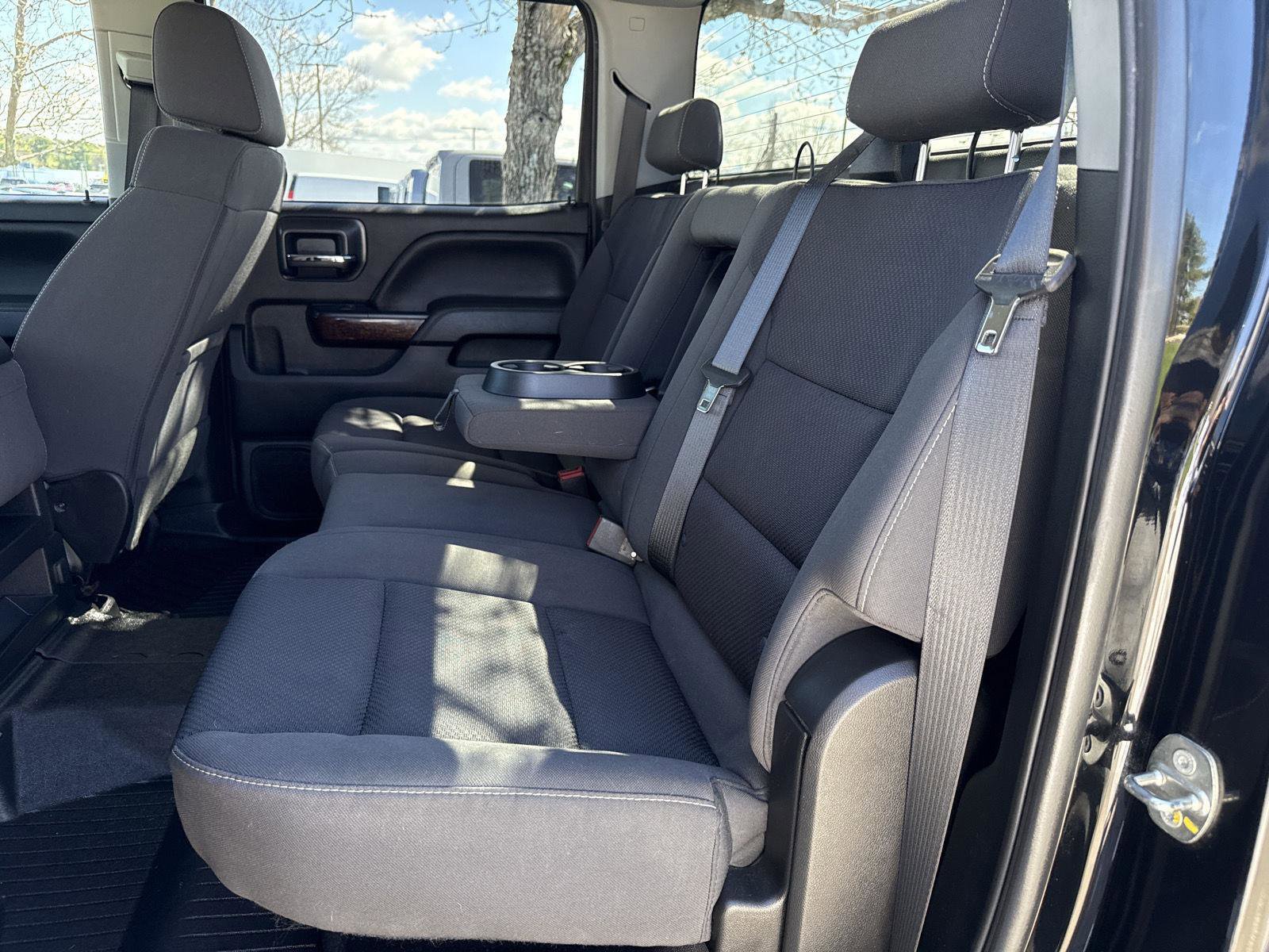 Used 2018 GMC Sierra 2500 SLE w/ HD SLE Preferred Plus Package AWD/4WD image 13