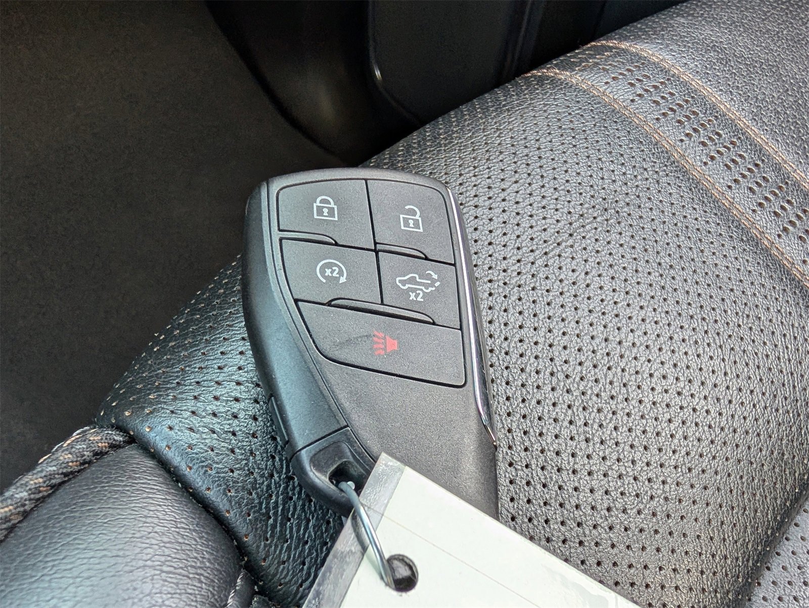 Used 2024 Chevrolet Silverado 1500 High Country w/ Z71 Off-Road Package image 35