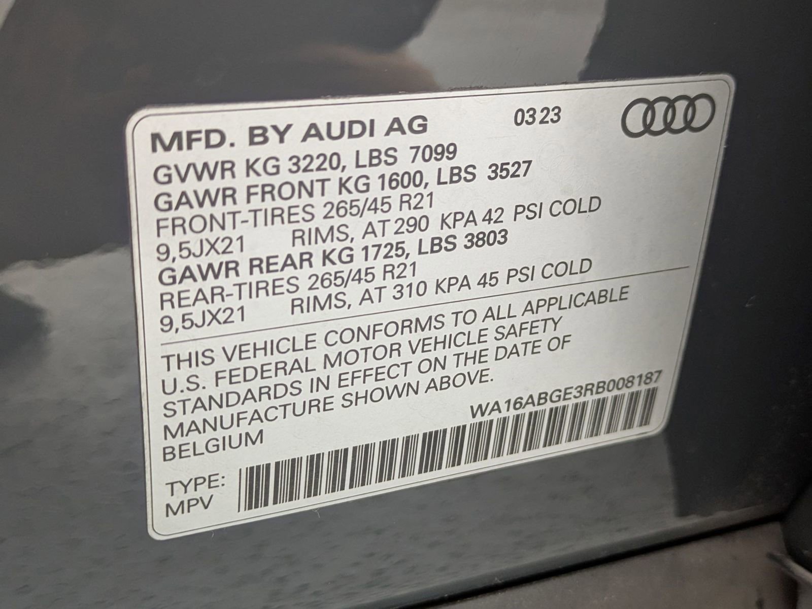 Used 2024 Audi Q8 e-tron Prestige w/ Prestige Package AWD/4WD image 16
