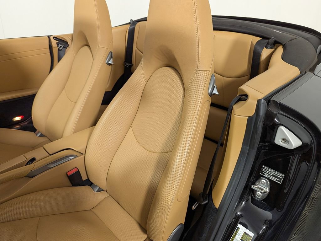 Used 2011 Porsche 911 Carrera RWD image 19