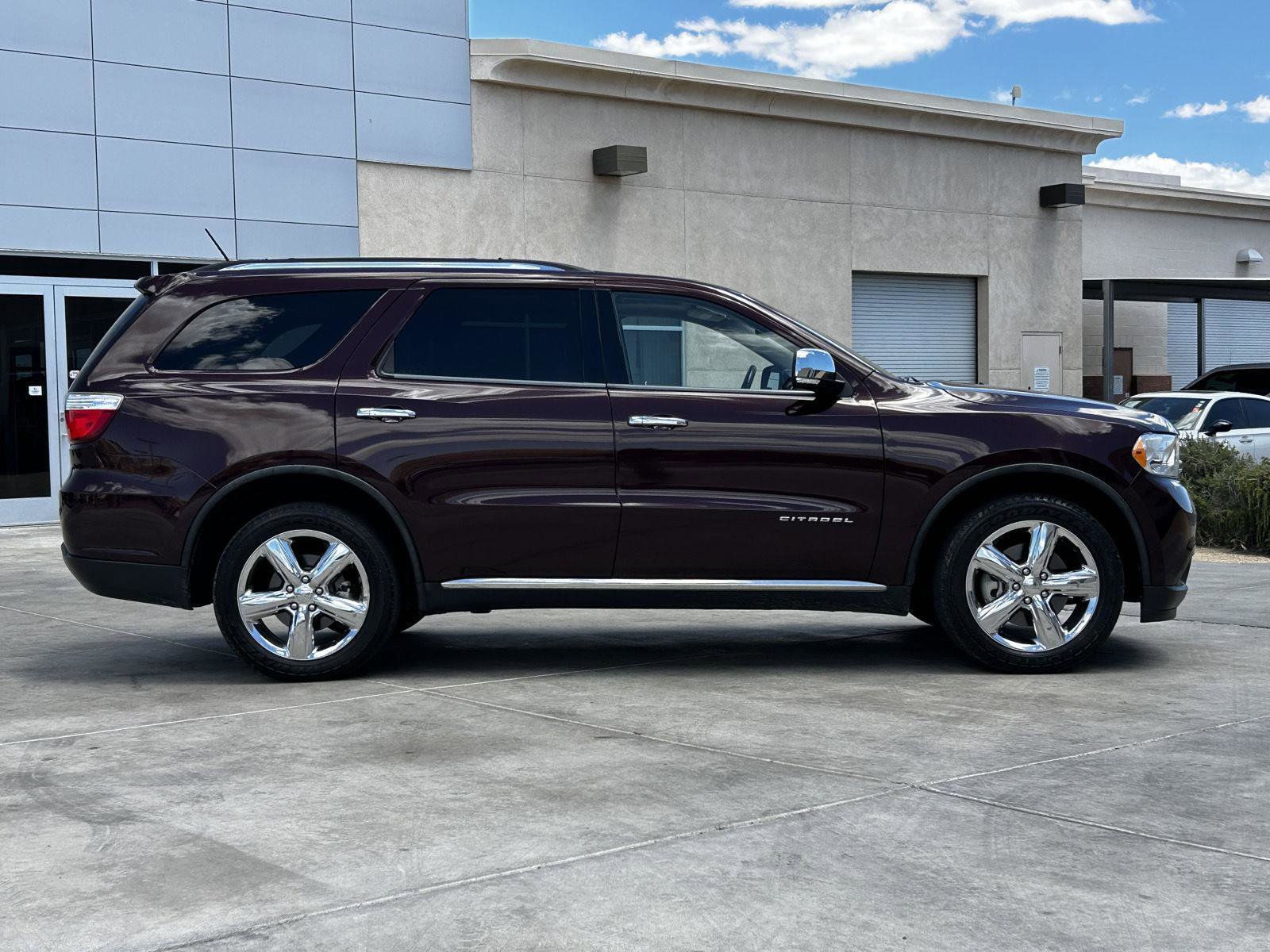 Used 2012 Dodge Durango Citadel w/ Trailer Tow Group IV AWD/4WD image 6