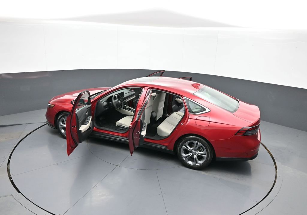 Certified 2024 Honda Accord EX image 43