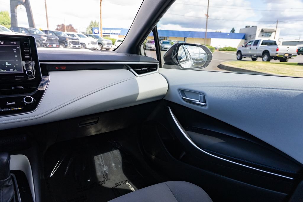 Used 2021 Toyota Corolla SE FWD image 11
