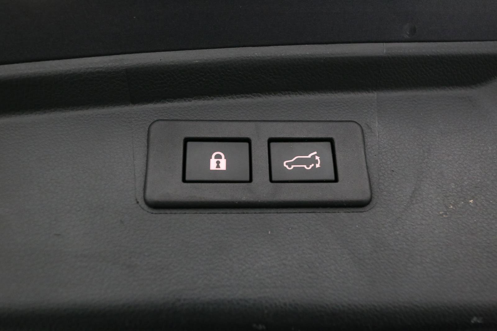 Used 2021 Subaru Outback Touring image 13