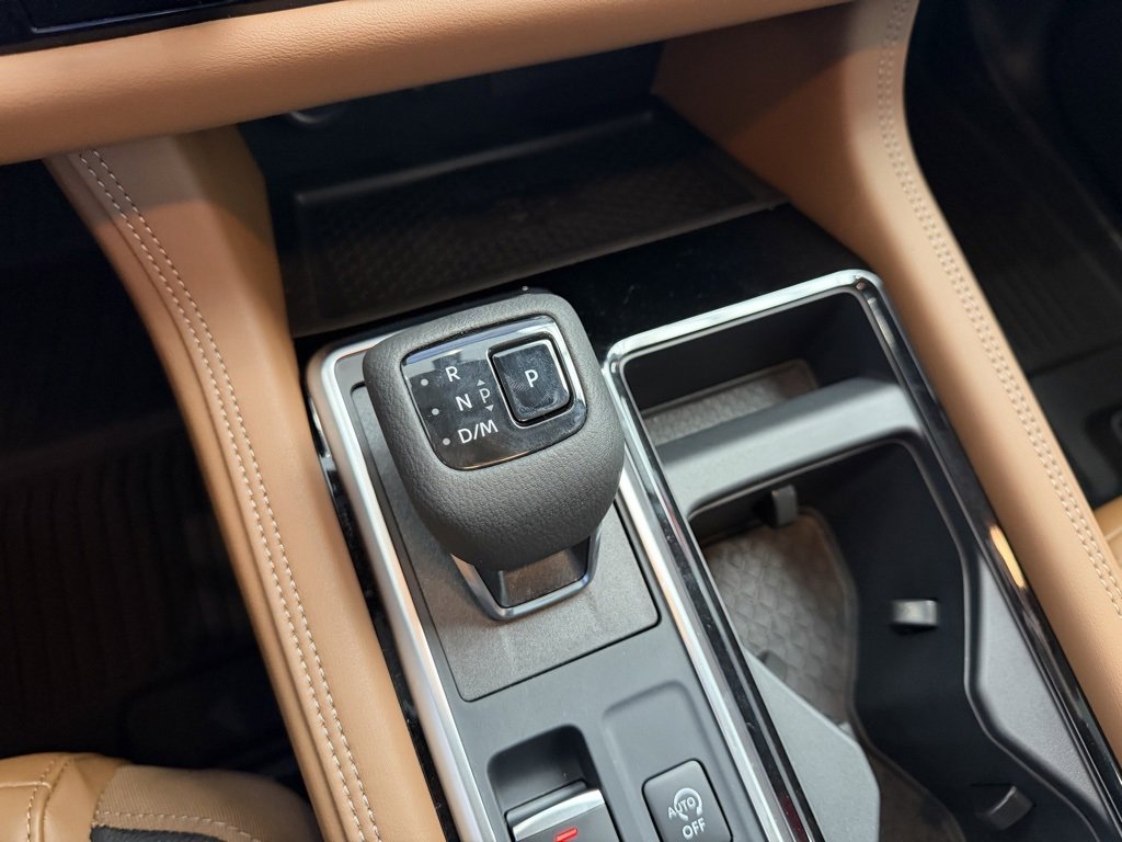 New 2025 Nissan Pathfinder Platinum w/ Cargo Package image 26