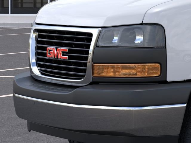 New 2025 GMC Savana 3500 w/ Power Convenience Package RWD image 13