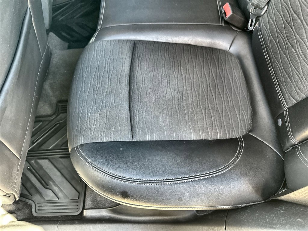 Used 2016 Buick Encore FWD image 17