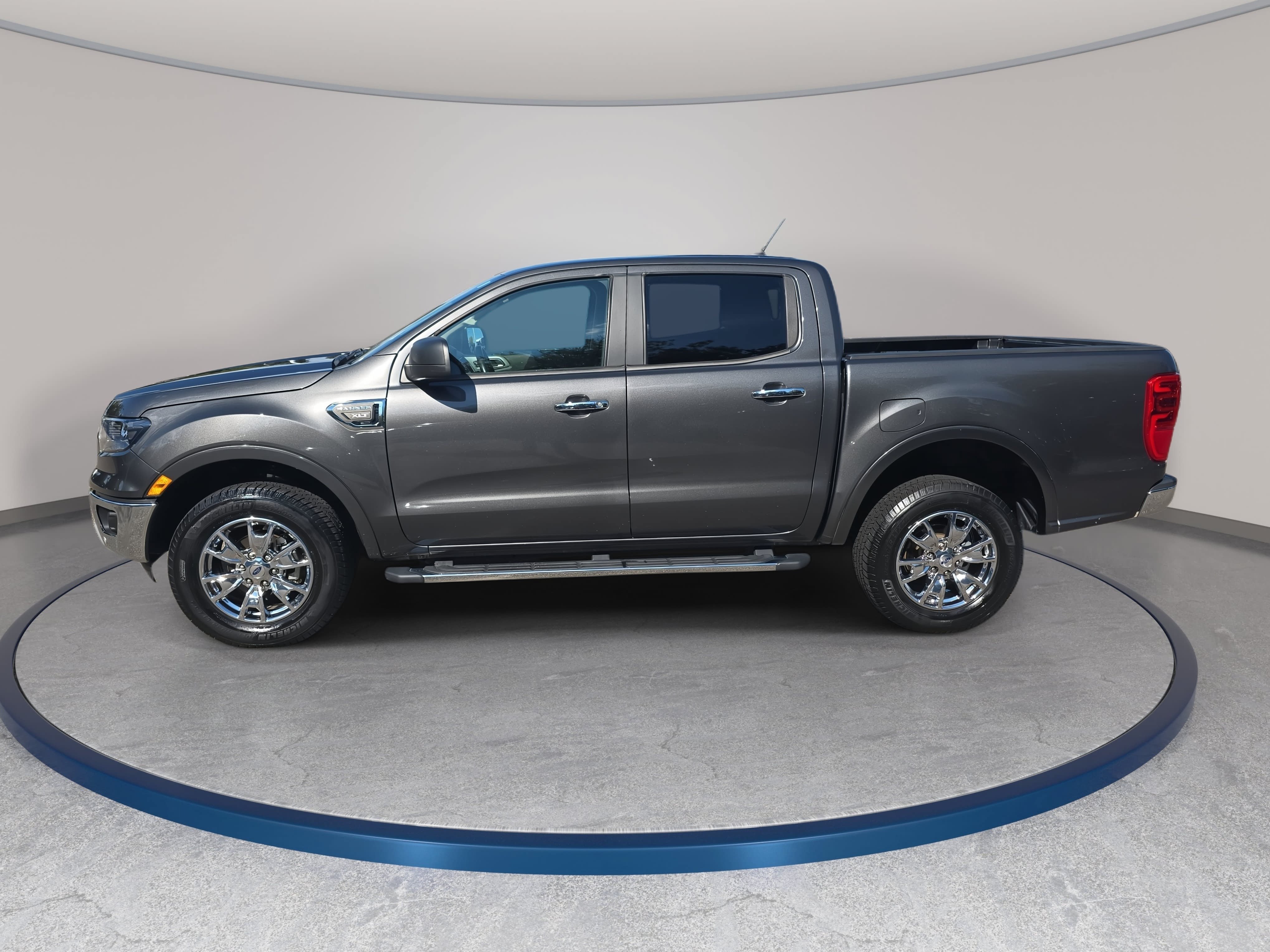 Used 2019 Ford Ranger XLT w/ Equipment Group 302A Luxury RWD image 8
