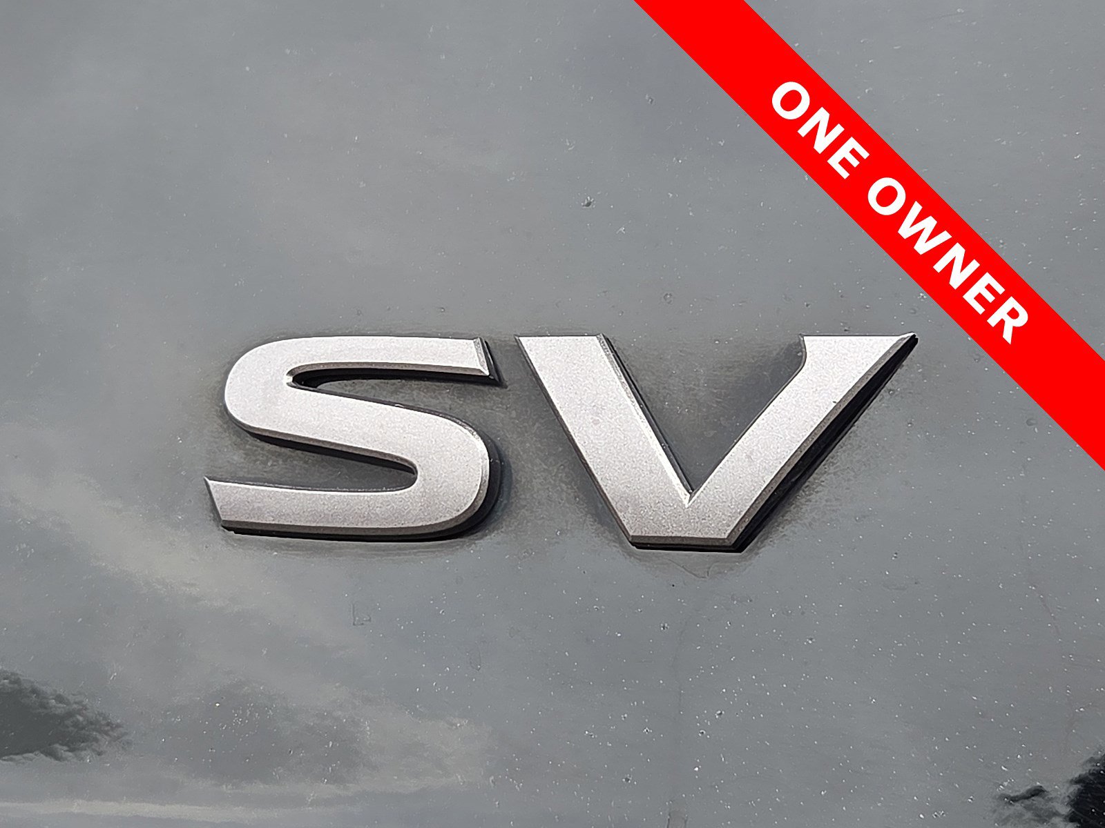 Used 2024 Nissan Rogue SV FWD image 8